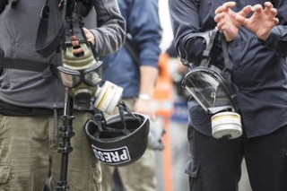 蒙特雷调整进攻阵容，应对强力防守